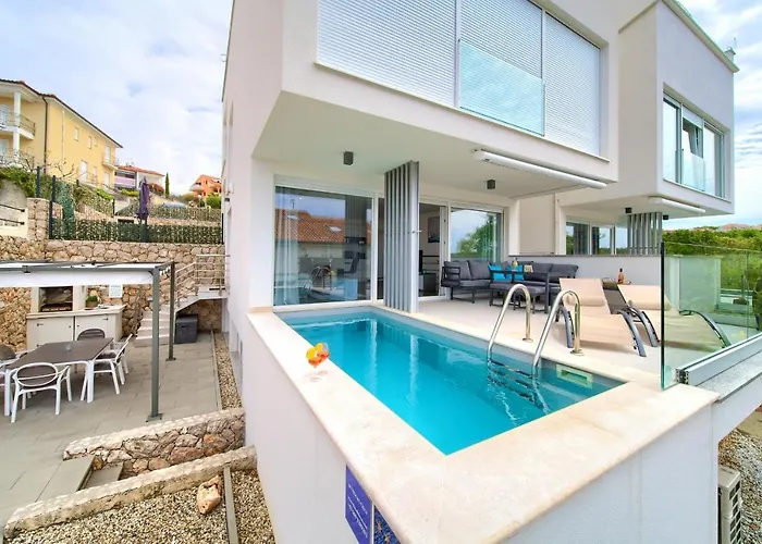 Apartmán Villa Solis Lacus Modernes Apartment - Privater Beheizbarer Pool- Klimaanlage - Private Parkplaetze