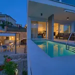 Apartment Solis Lacus Modernes - Privater Beheizbarer Pool- Klimaanlage - Private Parkplaetze *