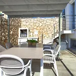 Solis Lacus Modernes - Privater Beheizbarer Pool- Klimaanlage - Private Parkplaetze Njivice