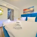 Διαμέρισμα Solis Lacus Modernes - Privater Beheizbarer Pool- Klimaanlage - Private Parkplaetze Njivice