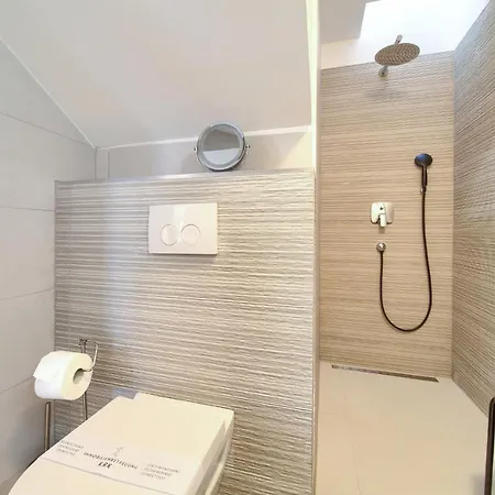 Lägenhet Solis Lacus Modern - Private Heated Pool - Air Conditioning -smart Tv - Free Parking Njivice