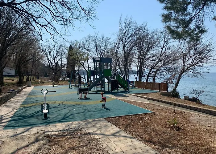 Appartement Solis Lacus Modern - Private Heated Pool - Air Conditioning -smart Tv - Free Parking *