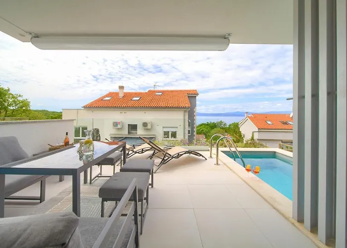 Solis Lacus Modern - Private Heated Pool - Air Conditioning -smart Tv - Free Parking Appartement Njivice