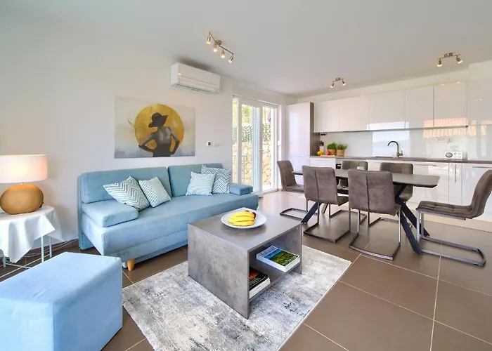 Appartement Solis Lacus Modern - Private Heated Pool - Air Conditioning -smart Tv - Free Parking