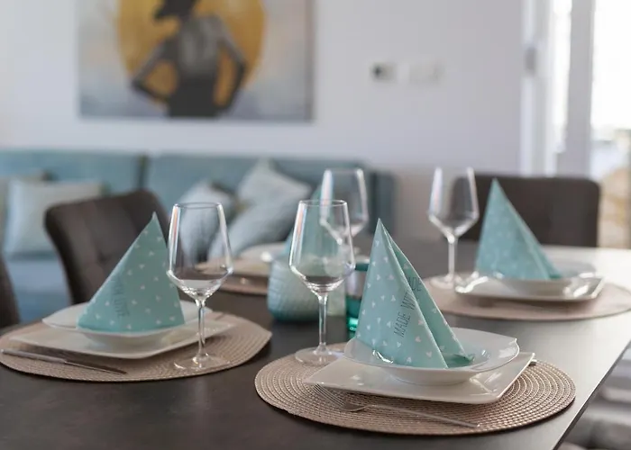 Appartement Solis Lacus Modern - Private Heated Pool - Air Conditioning -smart Tv - Free Parking