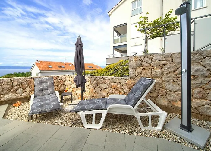 Appartement Solis Lacus Modern - Private Heated Pool - Air Conditioning -smart Tv - Free Parking